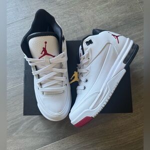 Jordan Flight Origin 3 GS in White and Red